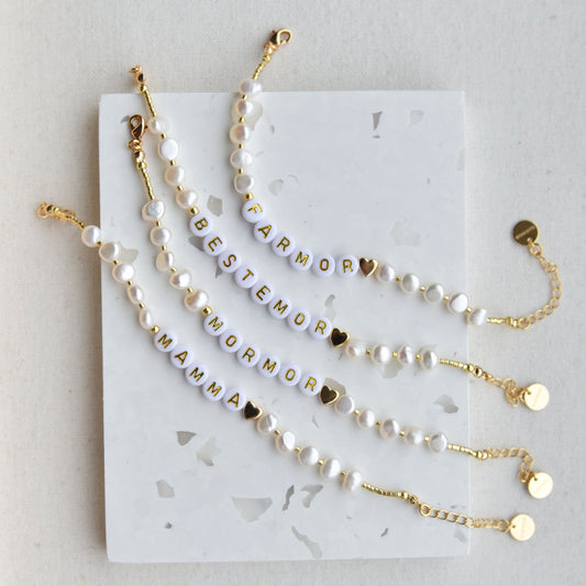 Design your own pearl bracelet