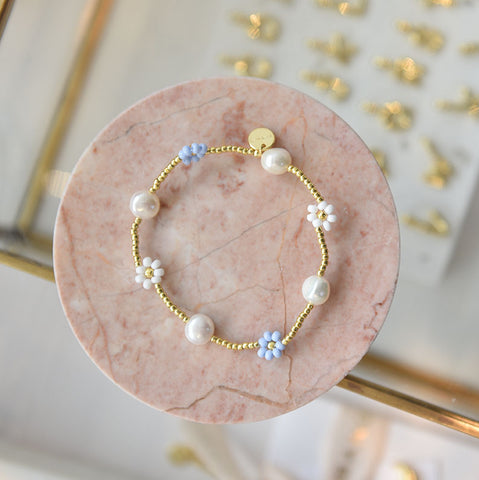 Nelly flower bracelet